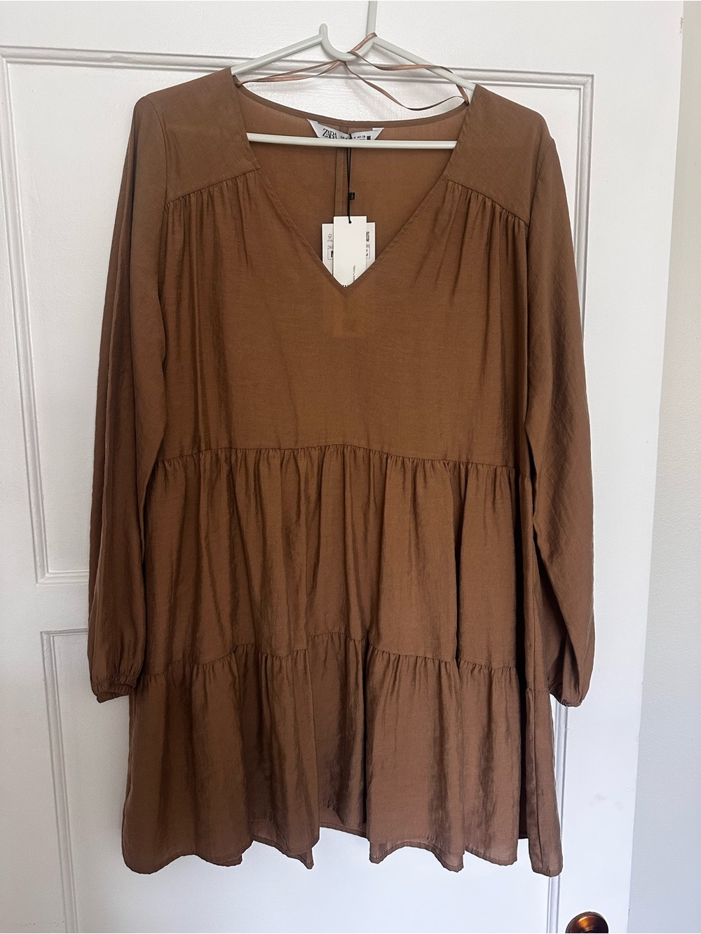 Zara Brown Tiered Flowy Long-Sleeve V-Neck Dress